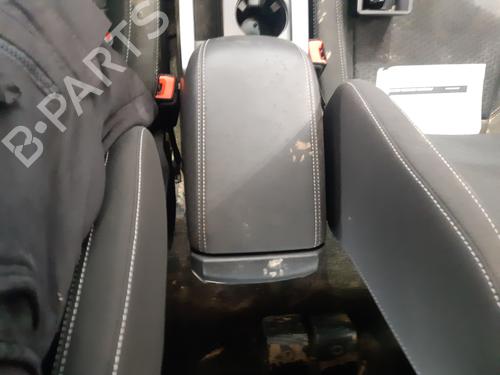 Farolim esquerdo da mala FORD KUGA III (DFK)  | BP30737841C79 