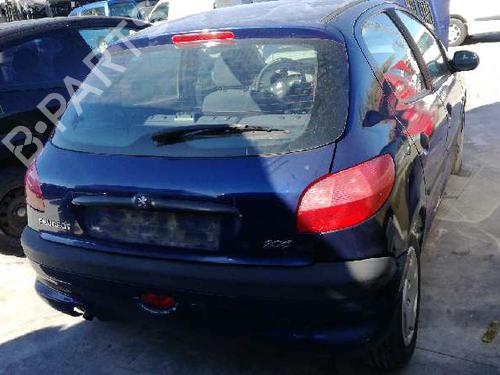 Calculateur moteur (ecu) PEUGEOT 206 Hatchback (2A/C) 1.9 D | BP12718641M57