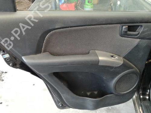 Right front steering knuckle KIA SPORTAGE II (JE_, KM_) 2.0 CRDi 4WD | BP12736401M26 