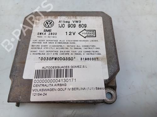 Kollisjonspute styreenhet VW GOLF IV (1J1) 1.6 (100 hp) 22760079