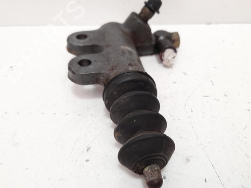 Clutch slave cylinder MITSUBISHI OUTLANDER I (CU_W)  | BP13981172M113 