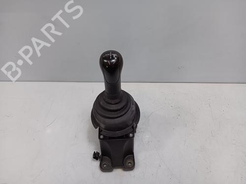 Used Gear lever FORD FIESTA V (JH_, JD_) 1.4 16V (80 hp) 24865916