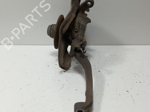 Right front steering knuckle MERCEDES-BENZ E-CLASS (W210) E 200 (210.035) | BP16132833M26 