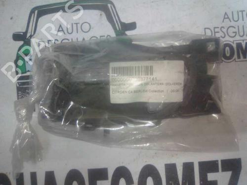 Used Front left interior door handle Front left interior door handle 12795382 12795382
