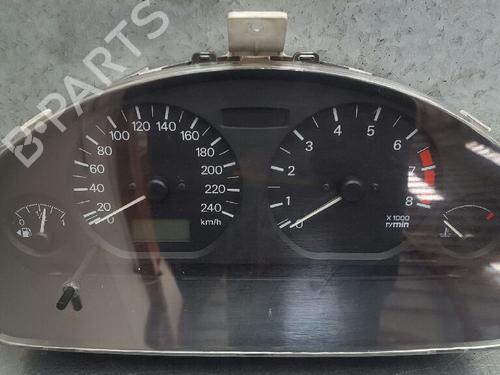 Used Instrument cluster MITSUBISHI CARISMA (DA_) 1.6 (DA1A) (99 hp) 12812393