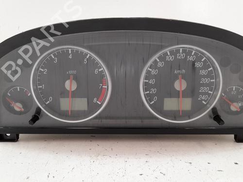 Used Instrument cluster FORD MONDEO III Saloon (B4Y) 2.0 16V (146 hp) 12697012