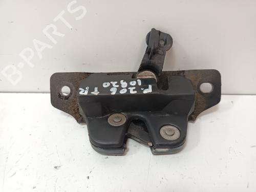 Used Tailgate lock PEUGEOT 206 CC (2D) 1.6 16V (2DNFUF, 2DNFUR) (109 hp) 15987092