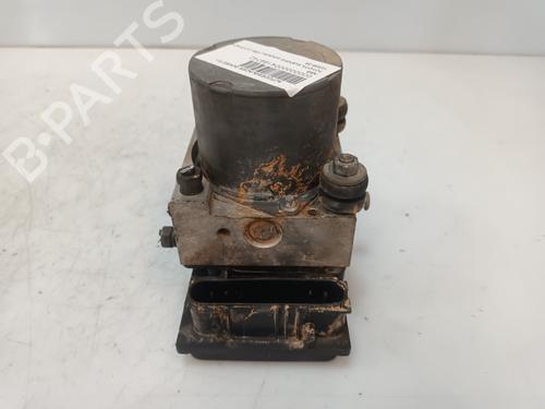 Used ABS pump TOYOTA AVENSIS Estate (_T25_) 2.0 D-4D (ADT250_, ADT250R) (126 hp) 26393908