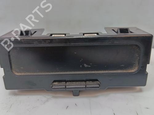 display-monitor-renault-megane-ii-saloon-lm01_-2003-38509064 main image