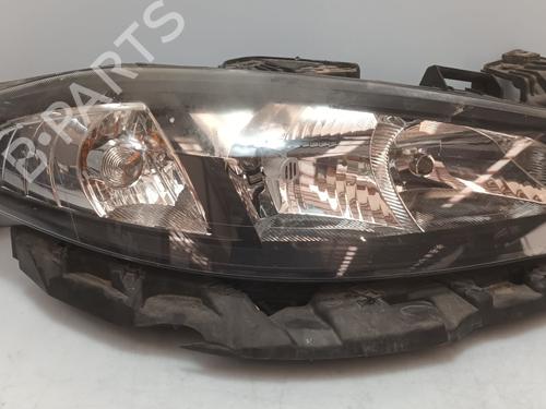 Used Right headlight RENAULT LAGUNA II (BG0/1_) [2001-2007]  32083042