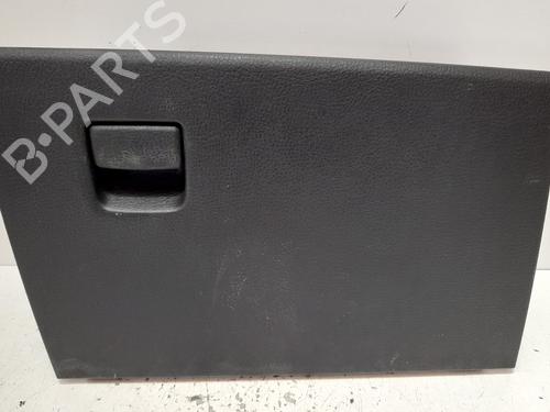 Used Glove box MAZDA 2 (DY) 1.4 (80 hp) 12787925