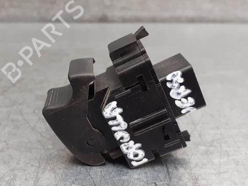 Left rear window switch TOYOTA COROLLA Verso (ZER_, ZZE12_, R1_) 2.0 D-4D (CUR10_, CUR10R) | BP12752136I29