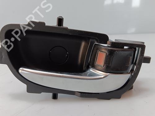 Used Rear right interior door handle TOYOTA YARIS (_P13_) 1.5 Hybrid (NHP130_) (101 hp) 21377754