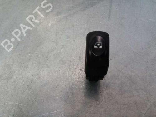 Used Right front window switch RENAULT MEGANE I Classic (LA0/1_) 1.9 dCi (LA05, LA1F) (102 hp) 12706052