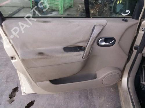 Air filter box RENAULT GRAND SCÉNIC II (JM0/1_) 1.6 | BP13975616M87 