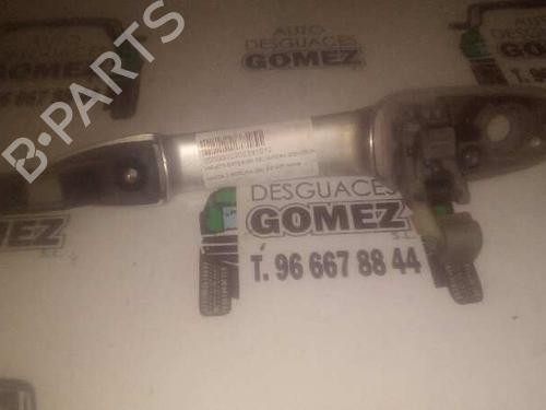 Used Front left exterior door handle MAZDA 3 Saloon (BK) 1.6 (BK12) (105 hp) 12797440