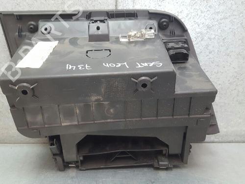 Glove box SEAT LEON (1P1) 1.2 TSI | BP12750034C95 
