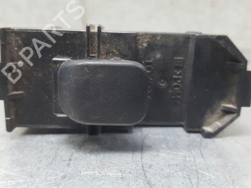 Used Right rear window switch Right rear window switch LEXUS IS I (_E1_) 200 (GXE10) (155 hp) 12752291 12752291