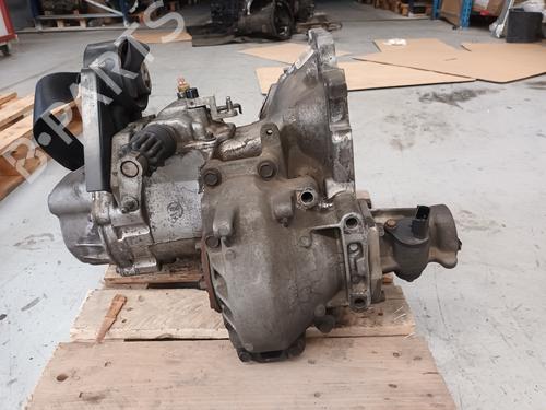 Gearbox CHRYSLER VOYAGER / GRAND VOYAGER III (GS_, NS_) 2.5 TD | BP19428383M3 