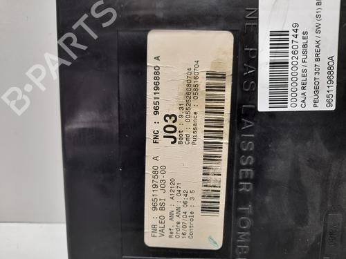 Fuse box PEUGEOT 307 Break (3E) 1.6 HDi 110 | BP12768714E1 