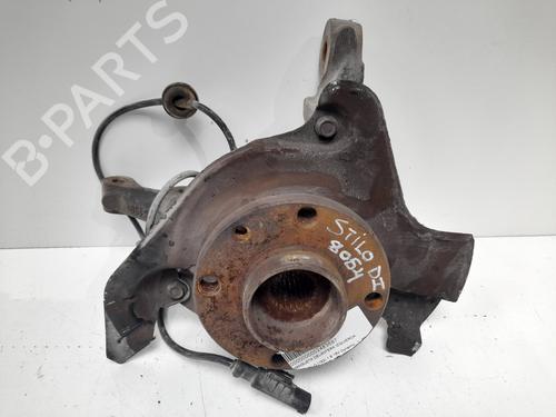 Used Left front steering knuckle FIAT STILO (192_) 1.6 16V (192_XB1A) (103 hp) 12756430