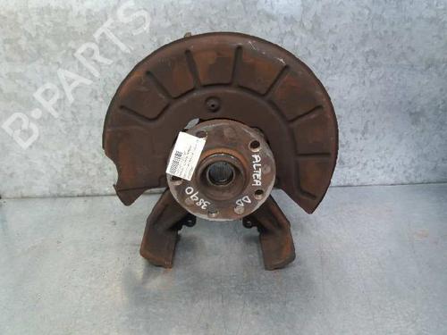 Used Right front steering knuckle Right front steering knuckle SEAT ALTEA (5P1) [2004-2015] 12699739 12699739