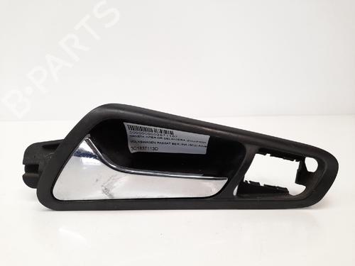 Used Front left interior door handle VW PASSAT B6 (3C2) 2.0 TDI (140 hp) 12849850