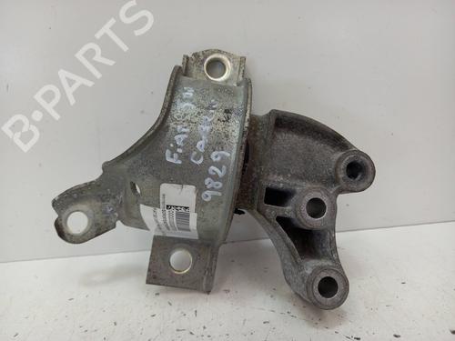 Used Engine mount FIAT 500 (312_) 1.2 (312AXA1A) (69 hp) 12786067