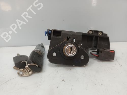 Used Ignition barrel OPEL CORSA C (X01) 1.2 (F08, F68) (75 hp) 21759801