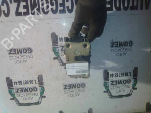 Used Front right lock RENAULT SAFRANE I (B54_) 3.0 V6 (B54B, B544) (167 hp) 12692250