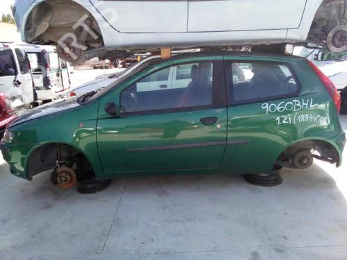Achsschenkel links vorne FIAT PUNTO Hatchback Van (188_) 1.2 60 | BP12750178M25 