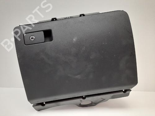 Handskerum VW PASSAT B6 (3C2) 2.0 TDI (140 hp) 12849838