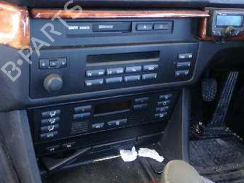 Module électronique BMW 5 (E39) 525 i | BP12730129M83 