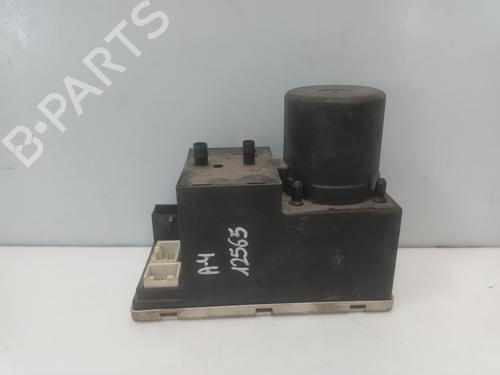 Dør styreenhet Dør styreenhet AUDI A4 B5 (8D2) 2.4 (165 hp) 35904825 35904825
