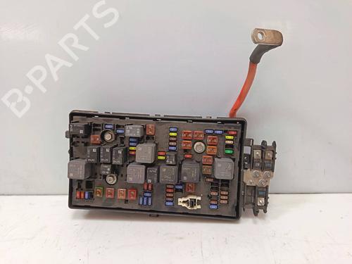 Used Fuse box Fuse box 38708002 38708002