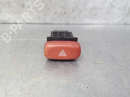 Used Warning switch SUZUKI GRAND VITARA I (FT, HT) 1.6 4x4 (SQ416) (94 hp) 12690403