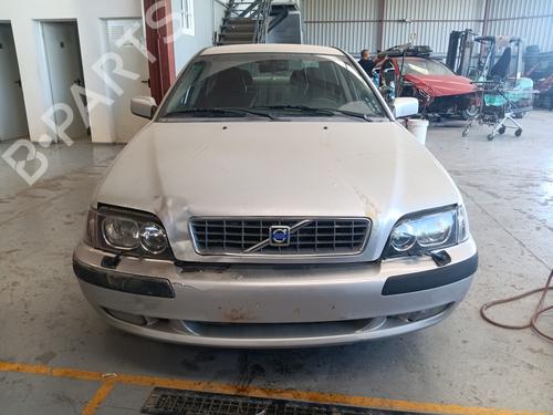 Left headlight VOLVO S40 I (644) 1.6 | BP28733100C28 