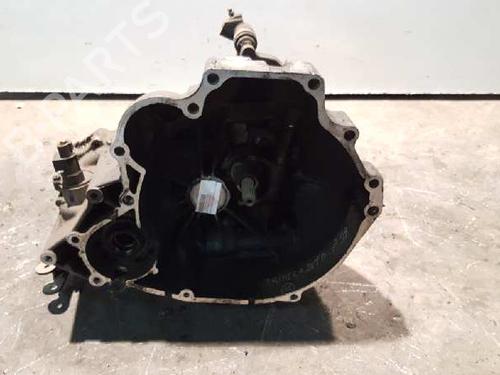 Used Gearbox NISSAN PRIMERA (P11) 2.0 TD (90 hp) 12687968