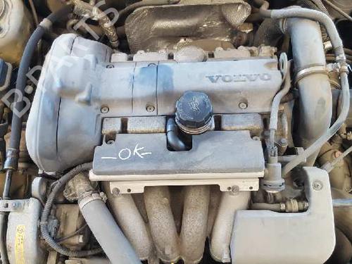 Gear lever VOLVO V40 Estate (645) 2.0 T | BP12747470M90