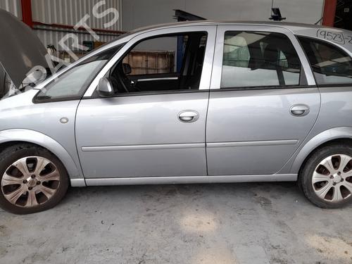 Right front fog light OPEL MERIVA A MPV (X03)  | BP18121241C31 