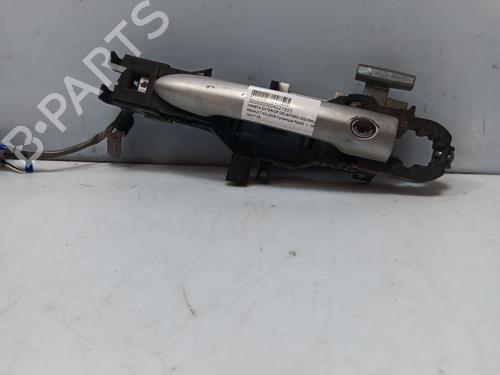 Used Front left exterior door handle Front left exterior door handle 38329686 38329686