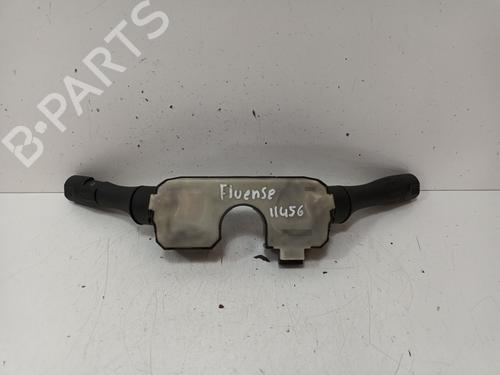 Used Headlight switch RENAULT FLUENCE (L3_) 1.5 dCi (L30B) (106 hp) 17446660