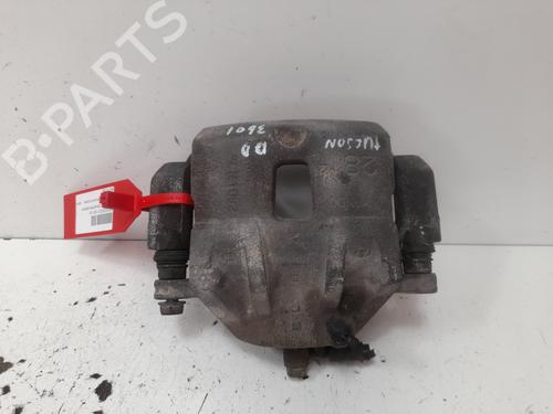 Used Right front brake caliper HYUNDAI TUCSON (JM) 2.0 (141 hp) 15986403