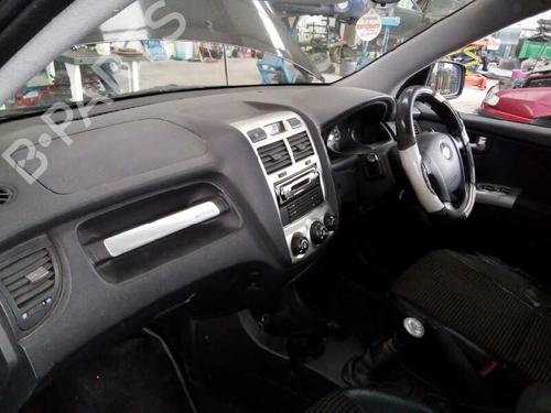Engine mount KIA SPORTAGE II (JE_, KM_)  | BP12932967M89 