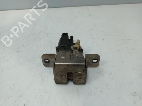 Used Tailgate lock KIA SORENTO I (JC) [2002-2011]  23135443