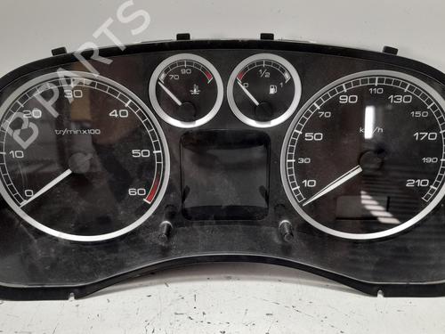 Used Instrument cluster PEUGEOT 307 (3A/C) 1.4 HDi (68 hp) 12784786