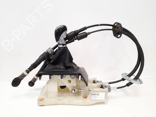 Used Gear lever HYUNDAI i20 II (GB, IB) [2014-2021]  12851556