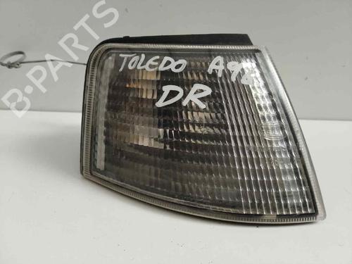 Used Right front indicator Right front indicator 12808264 12808264