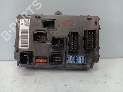 Used Fuse box PEUGEOT 407 (6D_) 2.0 (6DRFNB, 6DRFNE) (136 hp) 24620635