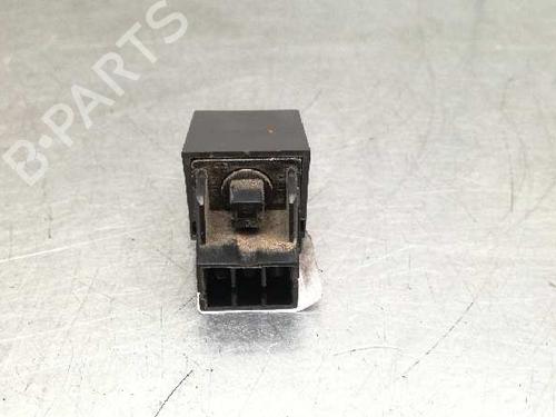 Used Switch Switch RENAULT SUPER 5 (B/C40_) 1.4 (B/C402) (59 hp) 12731005 12731005